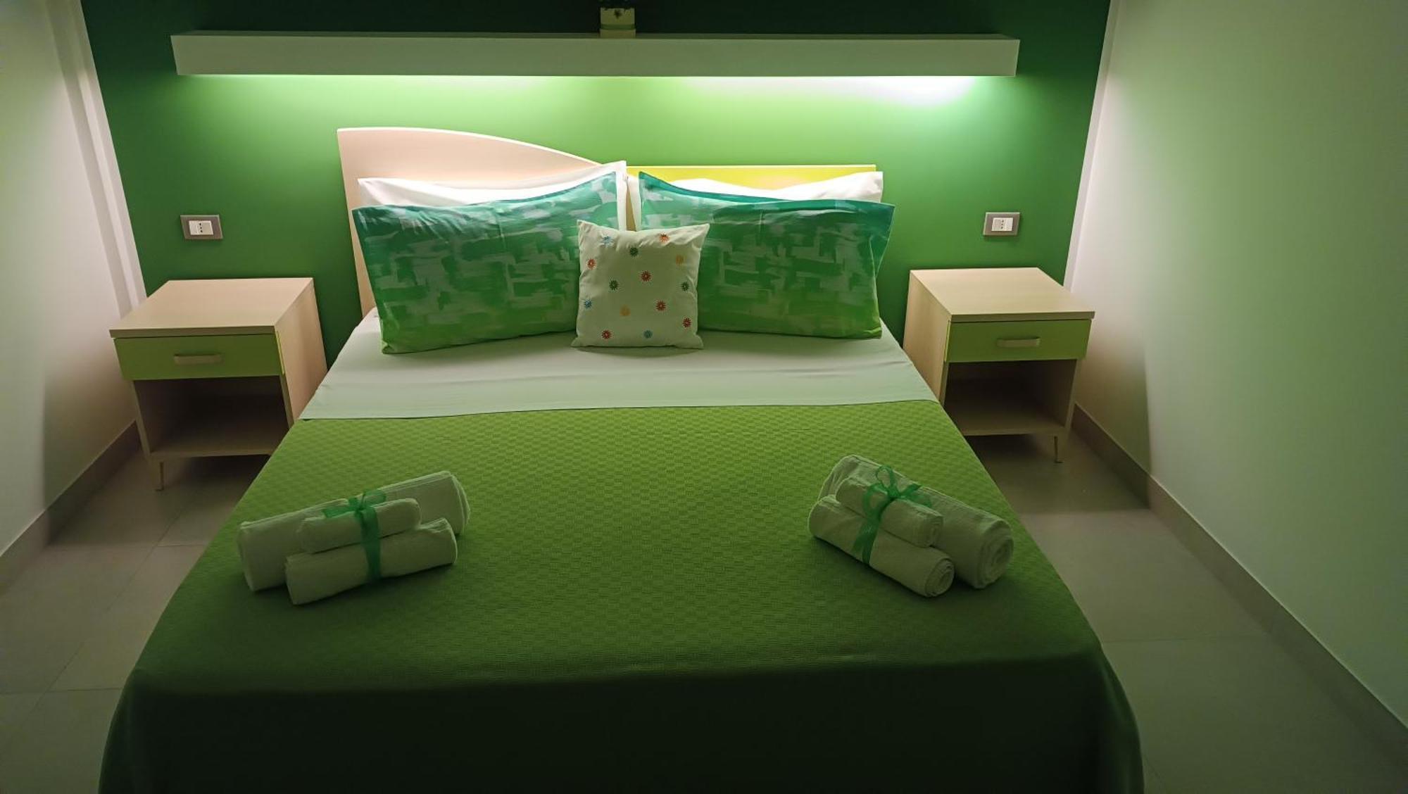 Il Giardino Dei Tramonti Bed & Breakfast Nardo Ruang foto